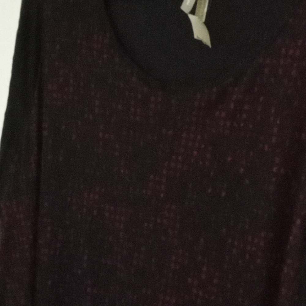 Blouse/Top - Picture 2 of 4